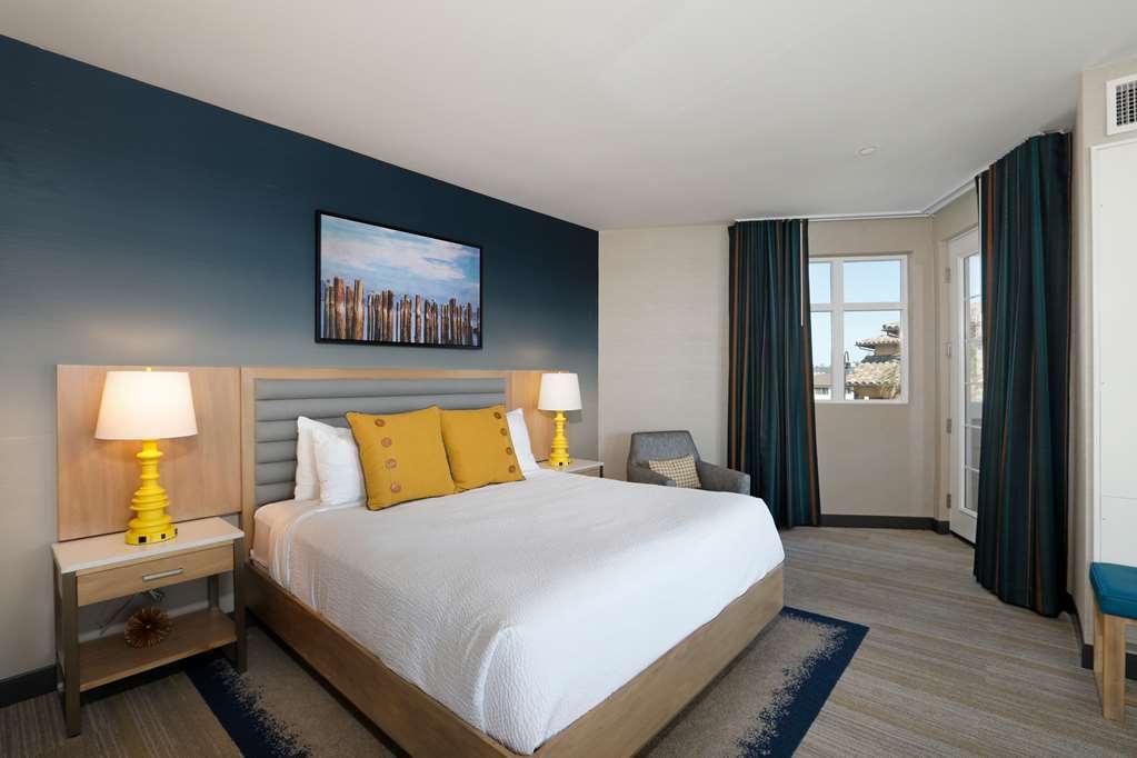 Inn At The Pier Pismo Beach, Curio Collection By Hilton Rom bilde