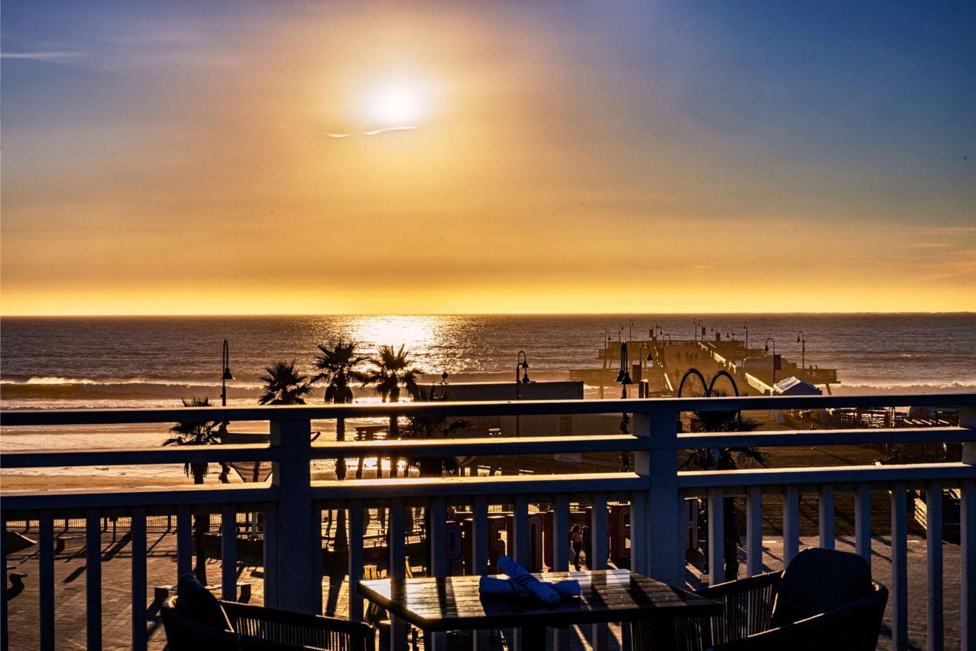 Inn At The Pier Pismo Beach, Curio Collection By Hilton Eksteriør bilde